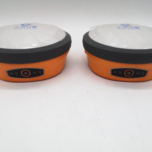 Vibration Resistant GPS 220 Channels RTK Receiver GNSS Base And Rover Qianxun SR3